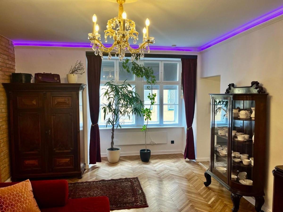 Varga Apartment